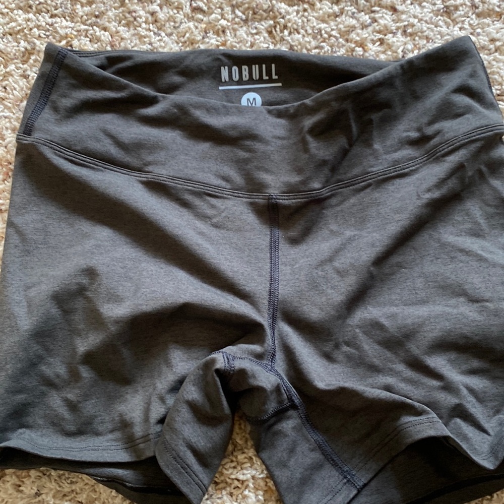 Size Med MoBull 4 inch shorts in green
